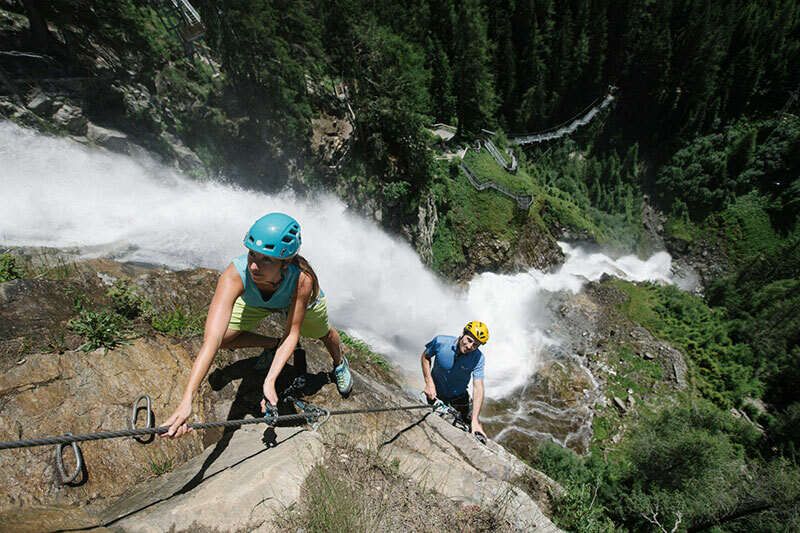  Climbing at the Stuibenfall Umhausen